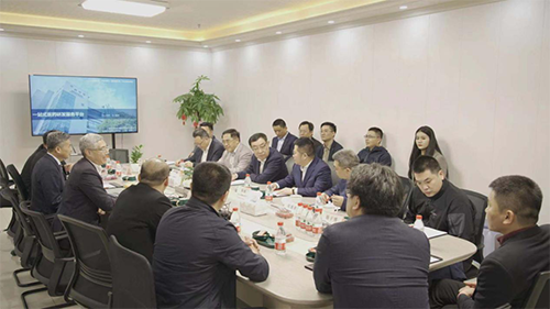 十二届全国政协副主席马培华、中国中小商业企业协会名誉会长董树奎一行人莅临人生就是博